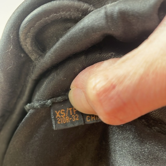 Genuine leather jacket XS - Picture 6 of 8